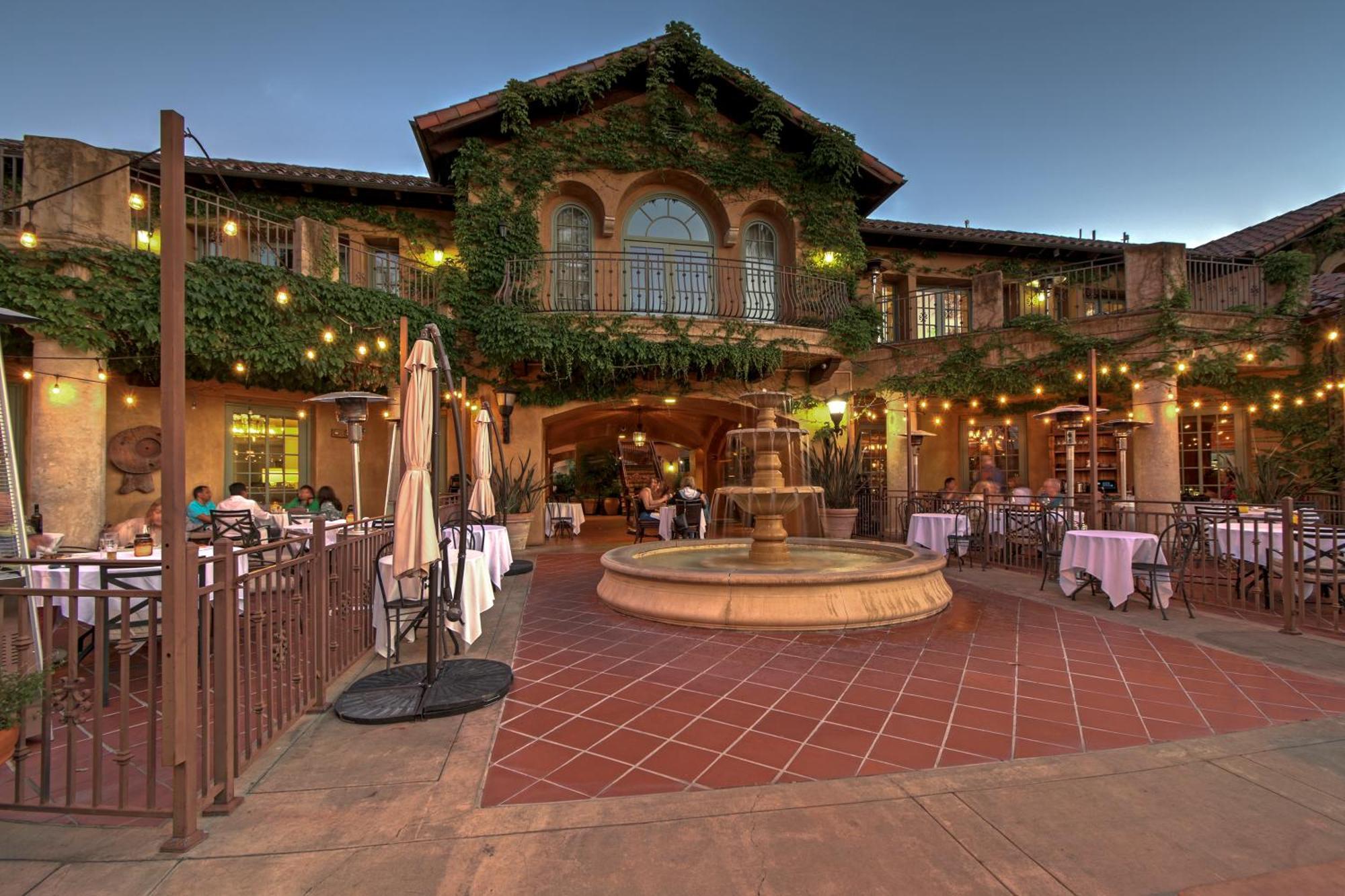 Hotel Los Gatos Luaran gambar