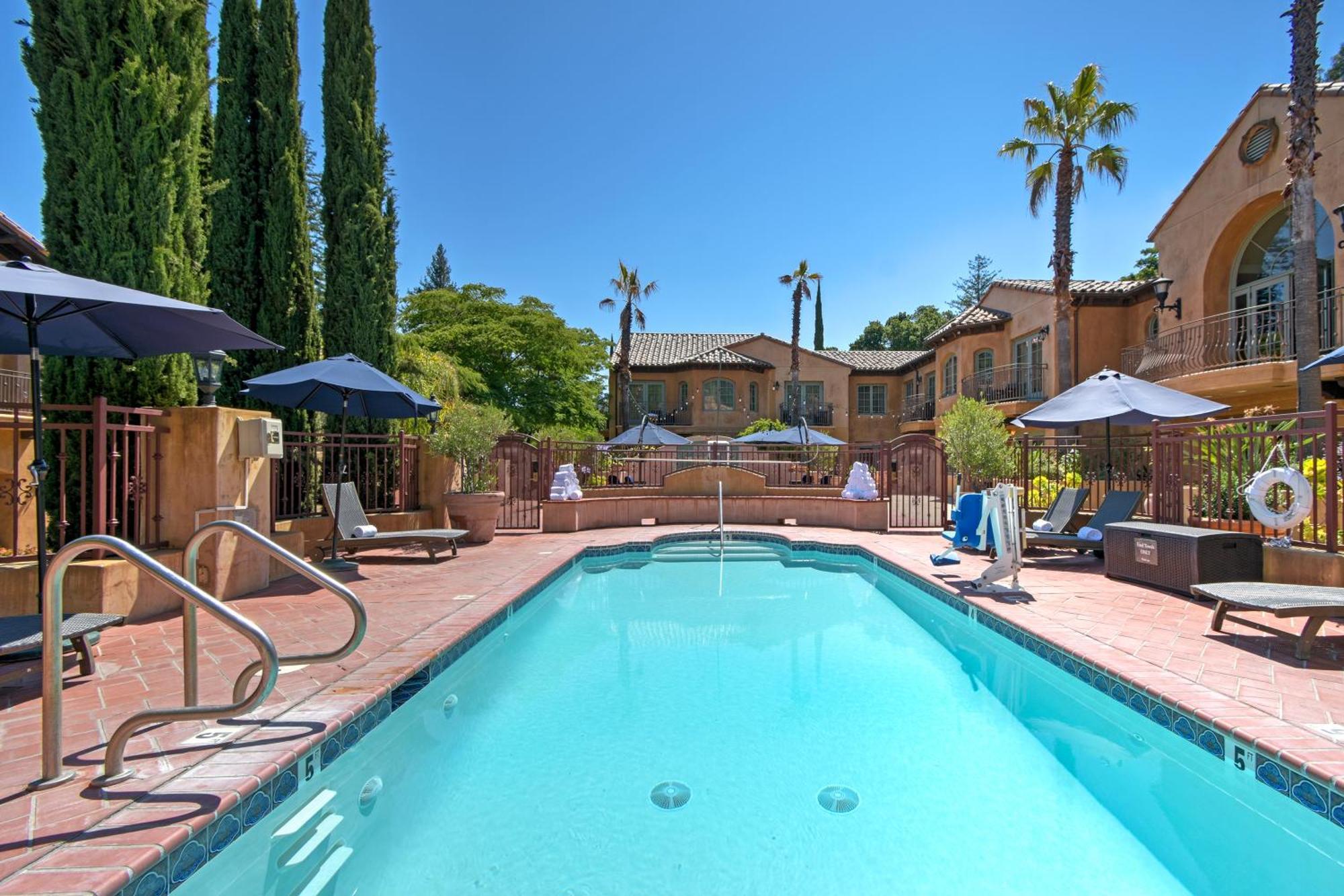 Hotel Los Gatos Luaran gambar