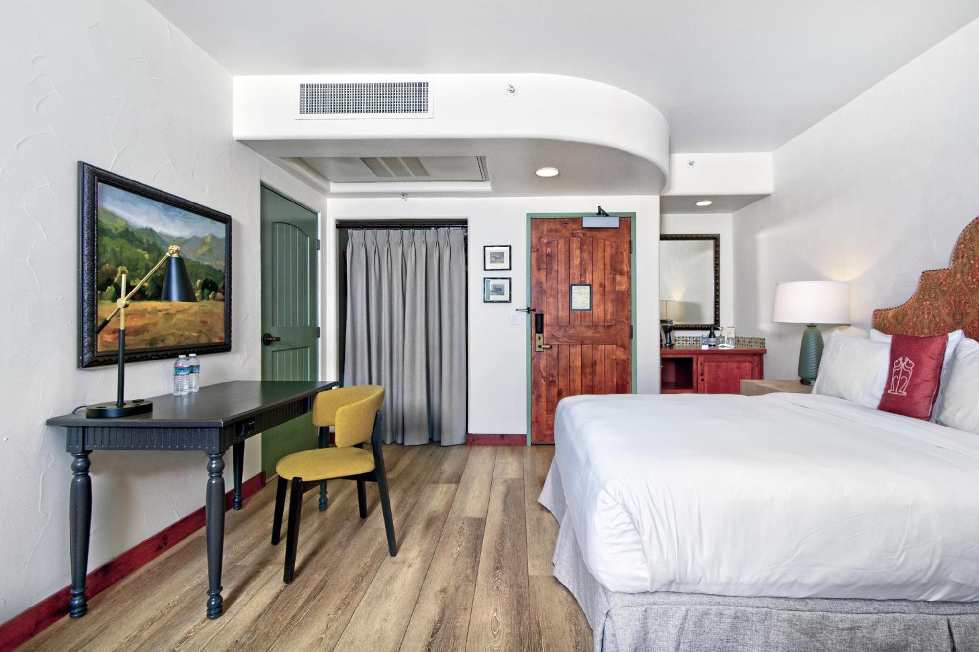 Hotel Los Gatos Luaran gambar