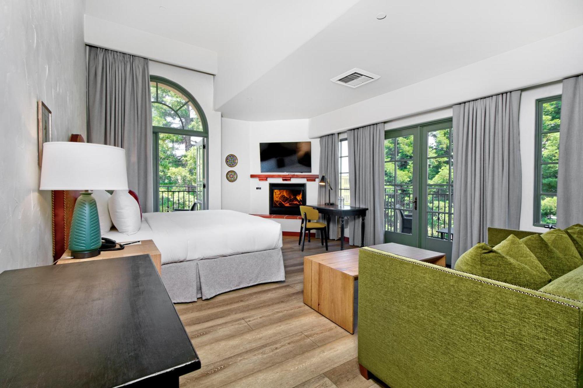 Hotel Los Gatos Luaran gambar