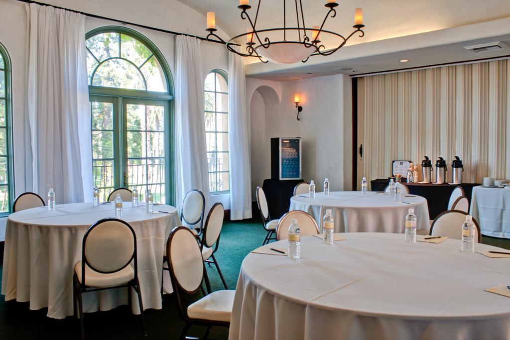 Hotel Los Gatos Luaran gambar