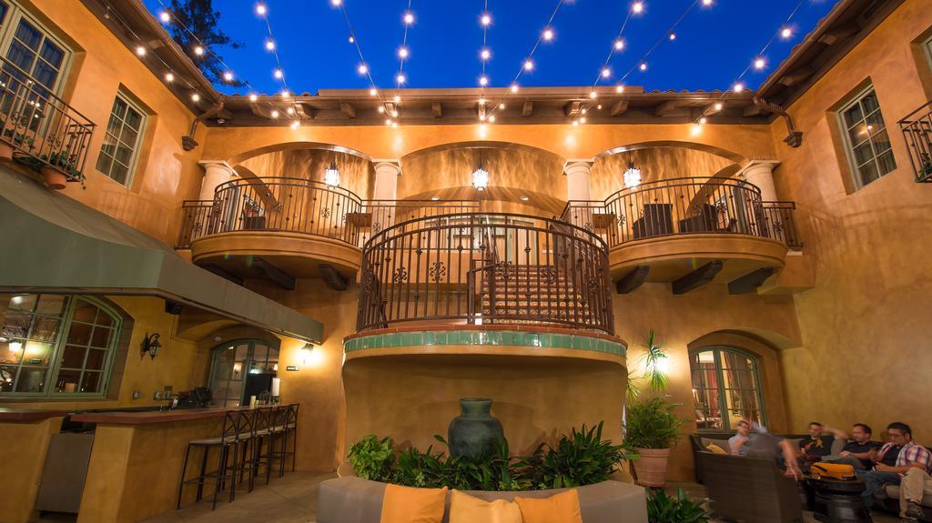 Hotel Los Gatos Luaran gambar
